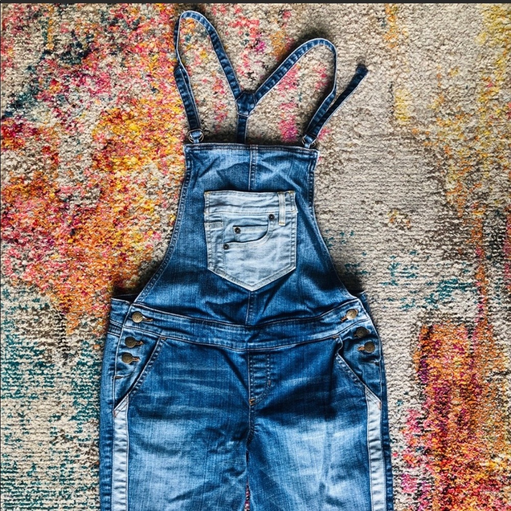 Guess overalls size 6